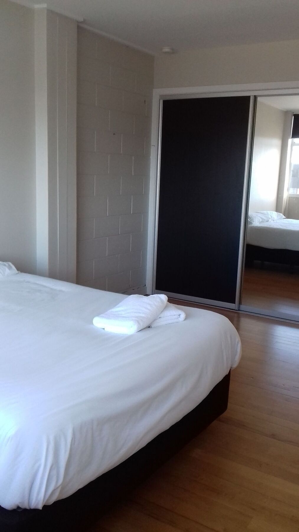 Shooters Saloon Hotel & Cabins โอ๊คแลนด์ ภายนอก รูปภาพ
